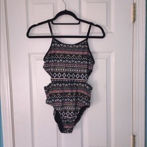 👑🦋worn once swimsuit